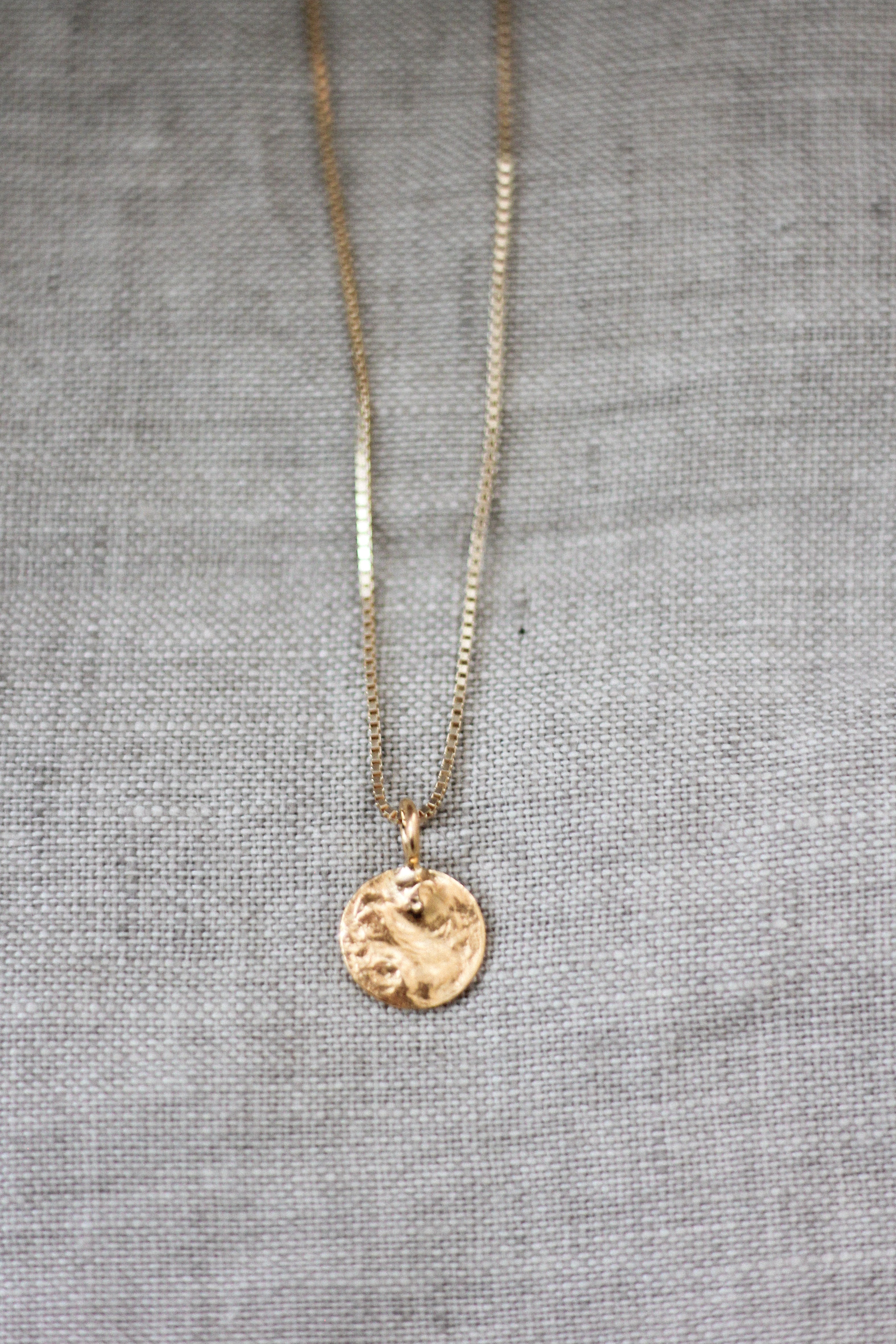 Wave necklace around