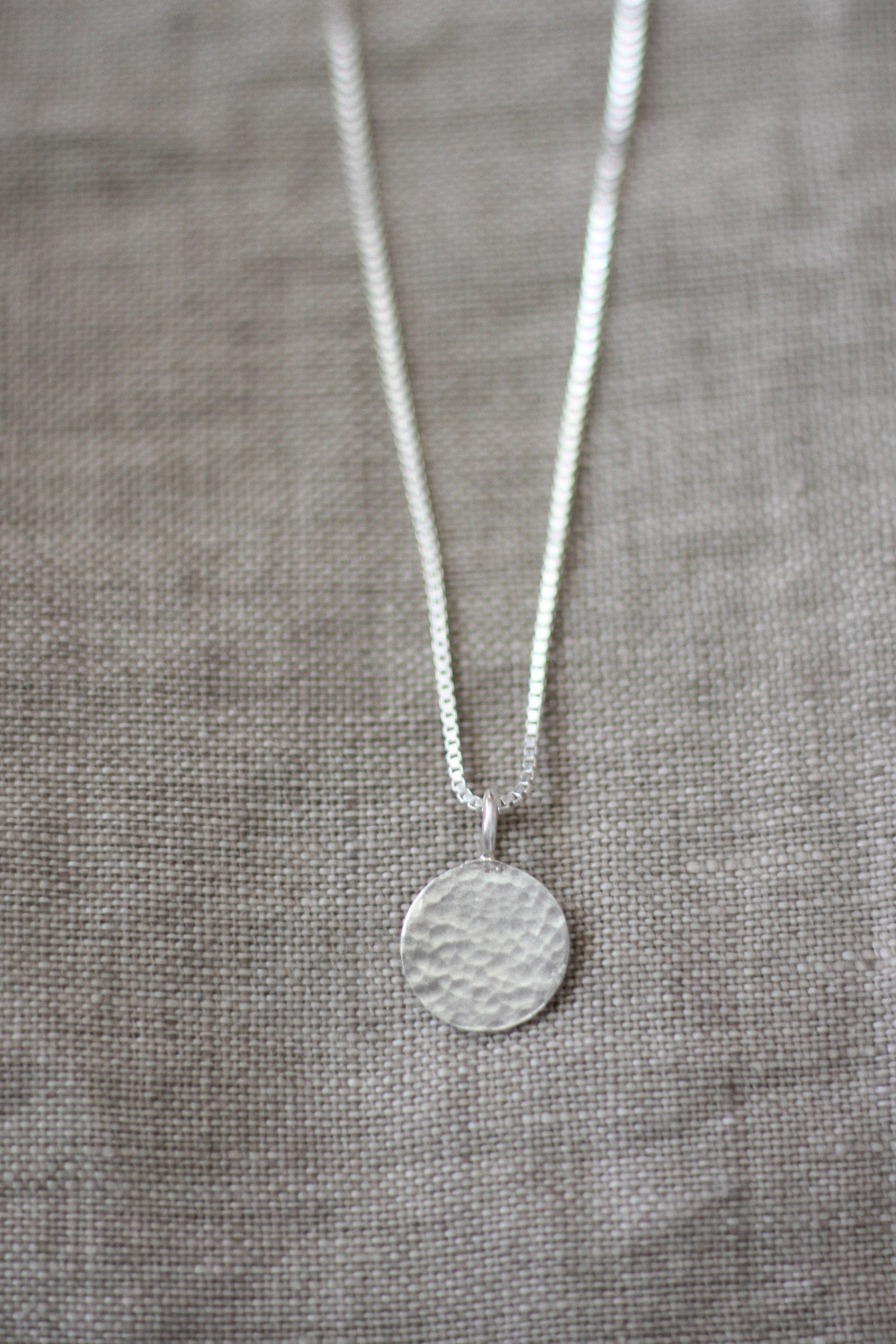 Dew necklace