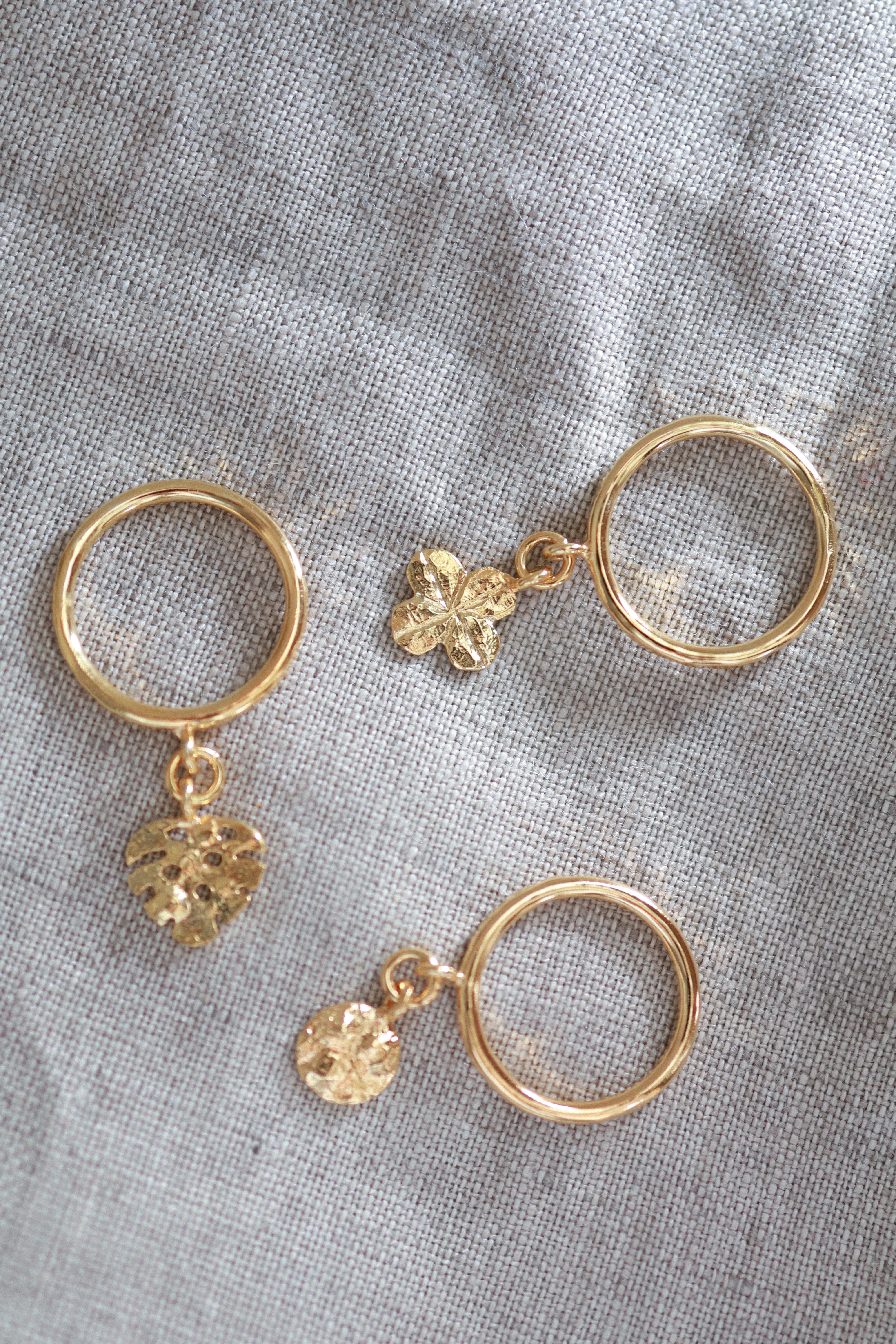 Monstera ring