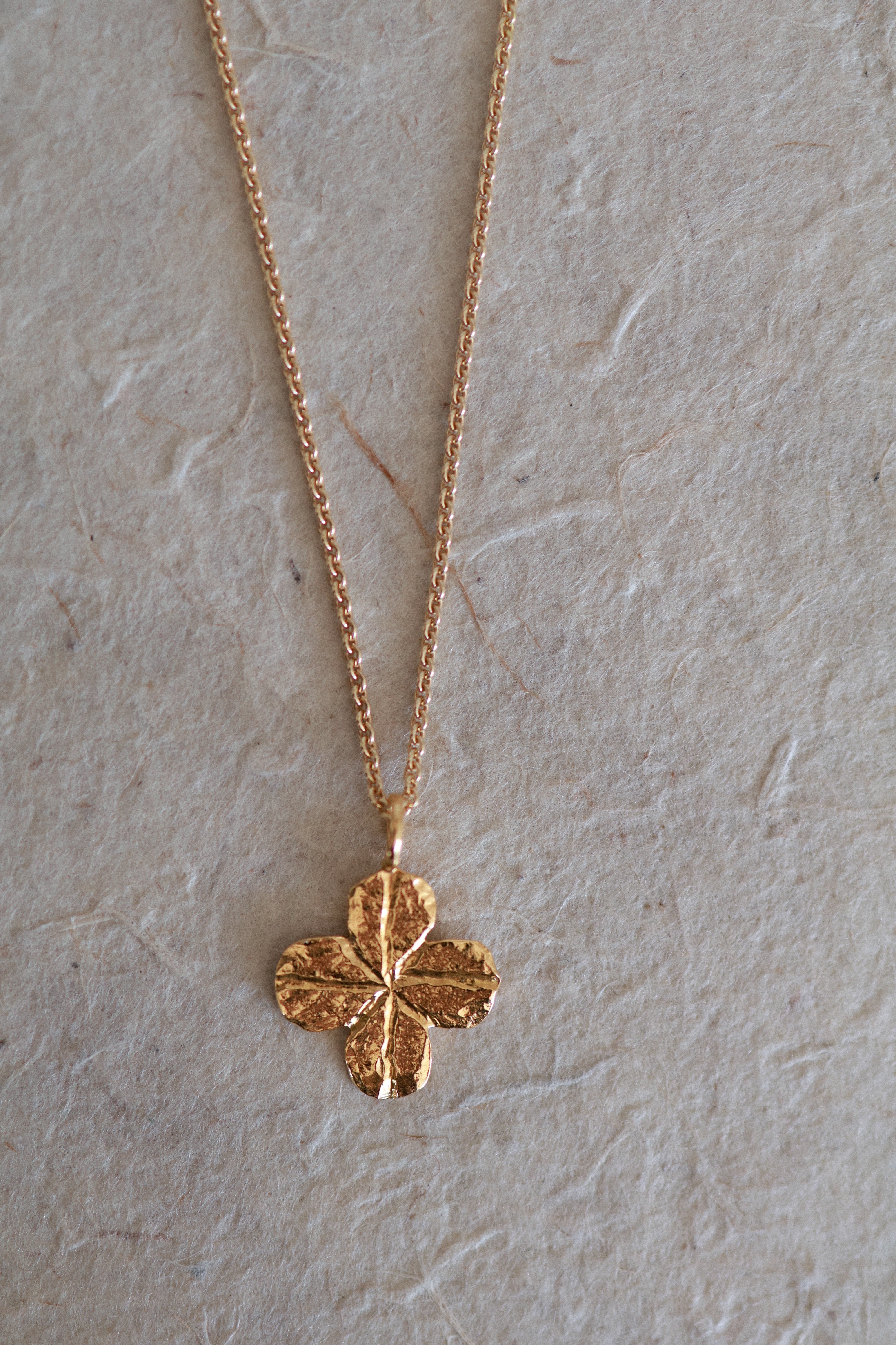 Clover necklace large