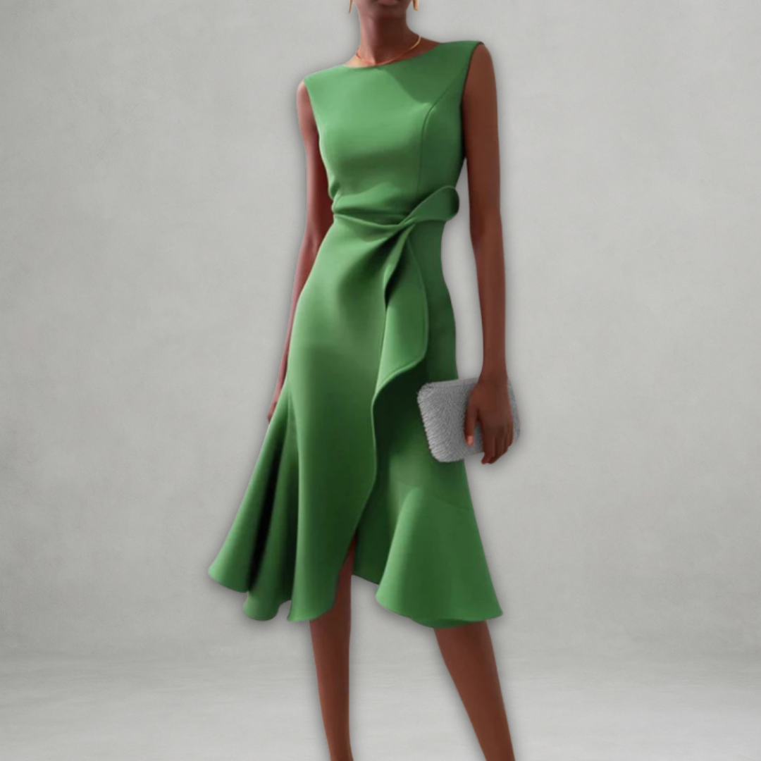 Aslaug | Elegant midi dress with ruffles