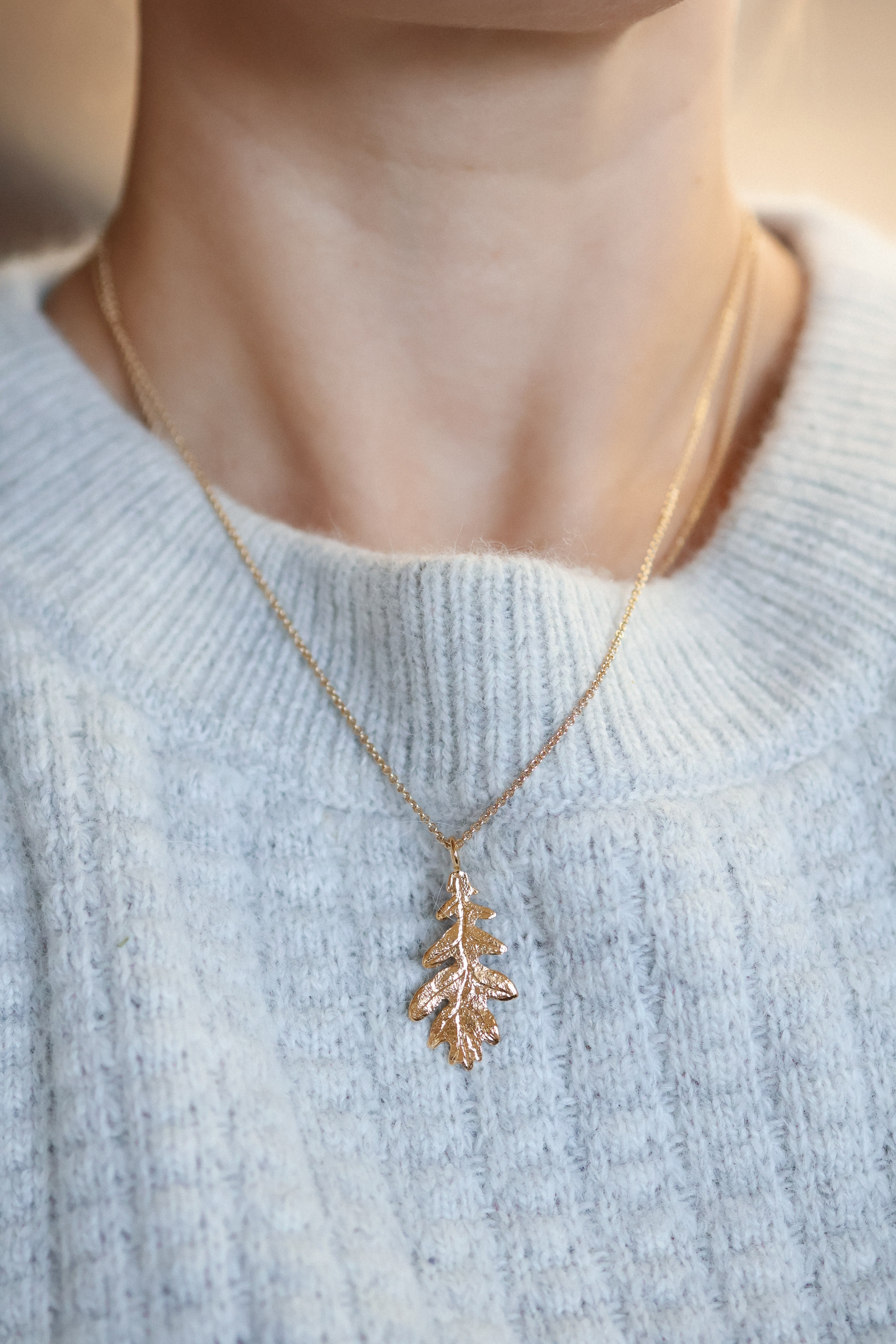Oak necklace large