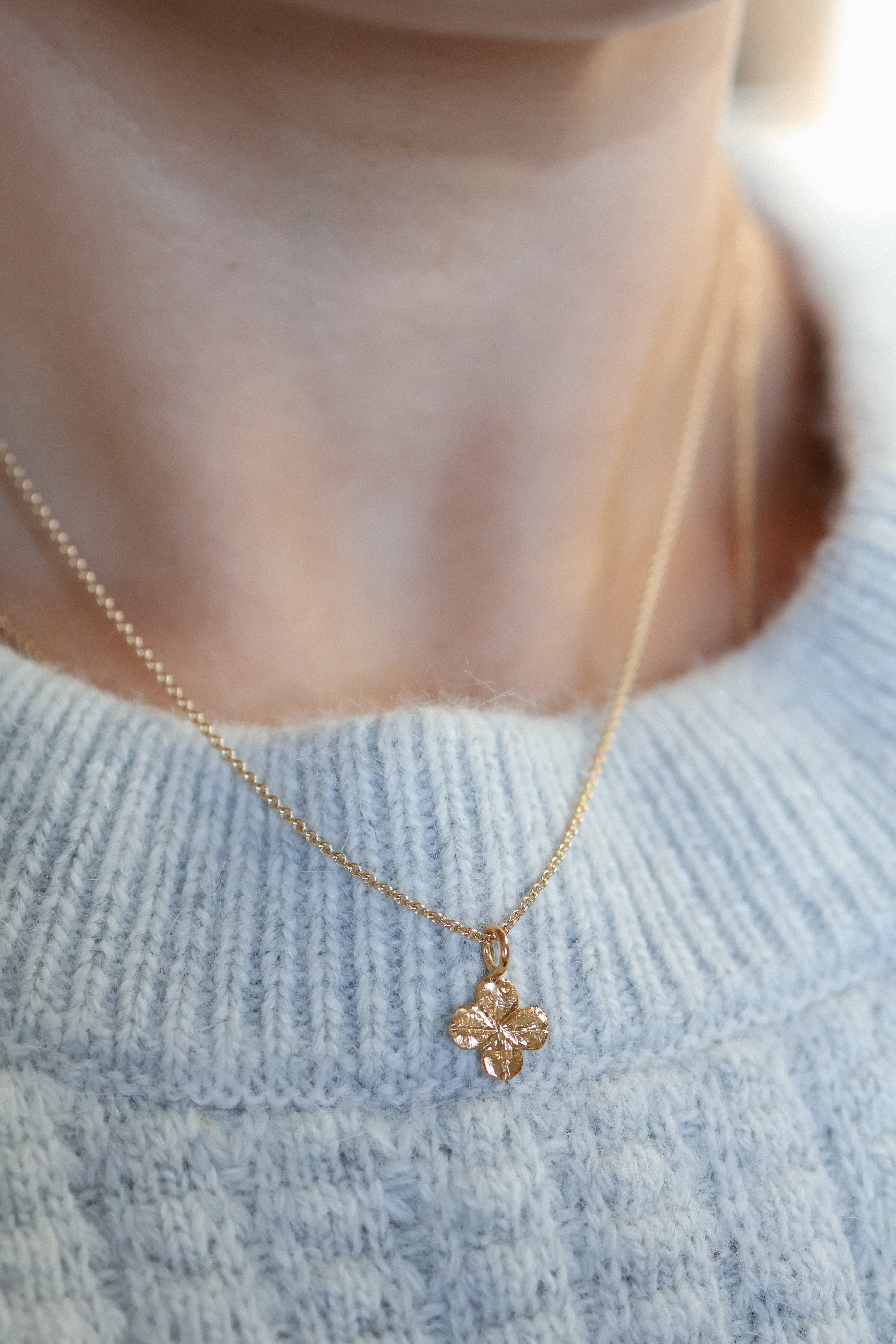 Clover necklace small