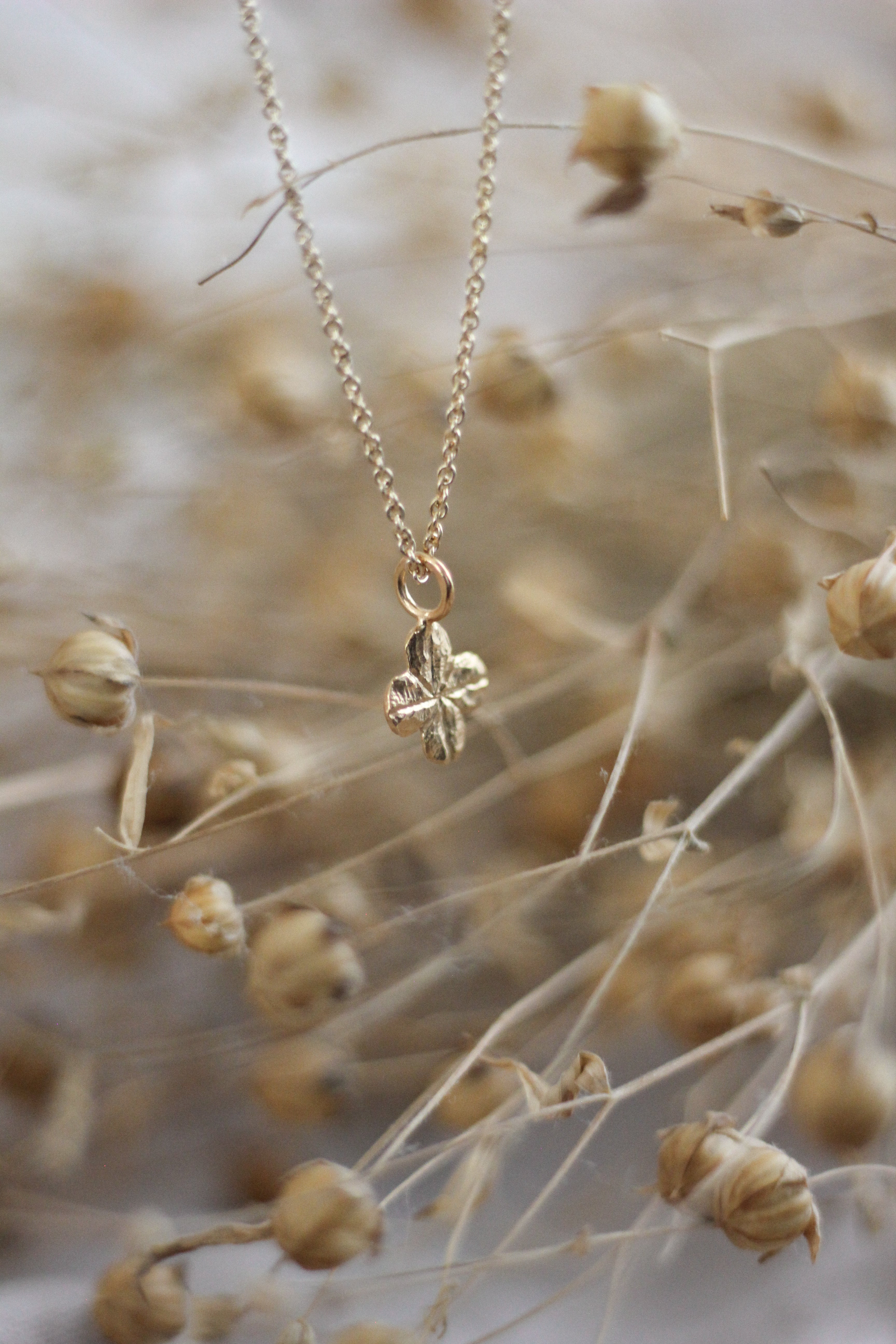 Clover necklace small