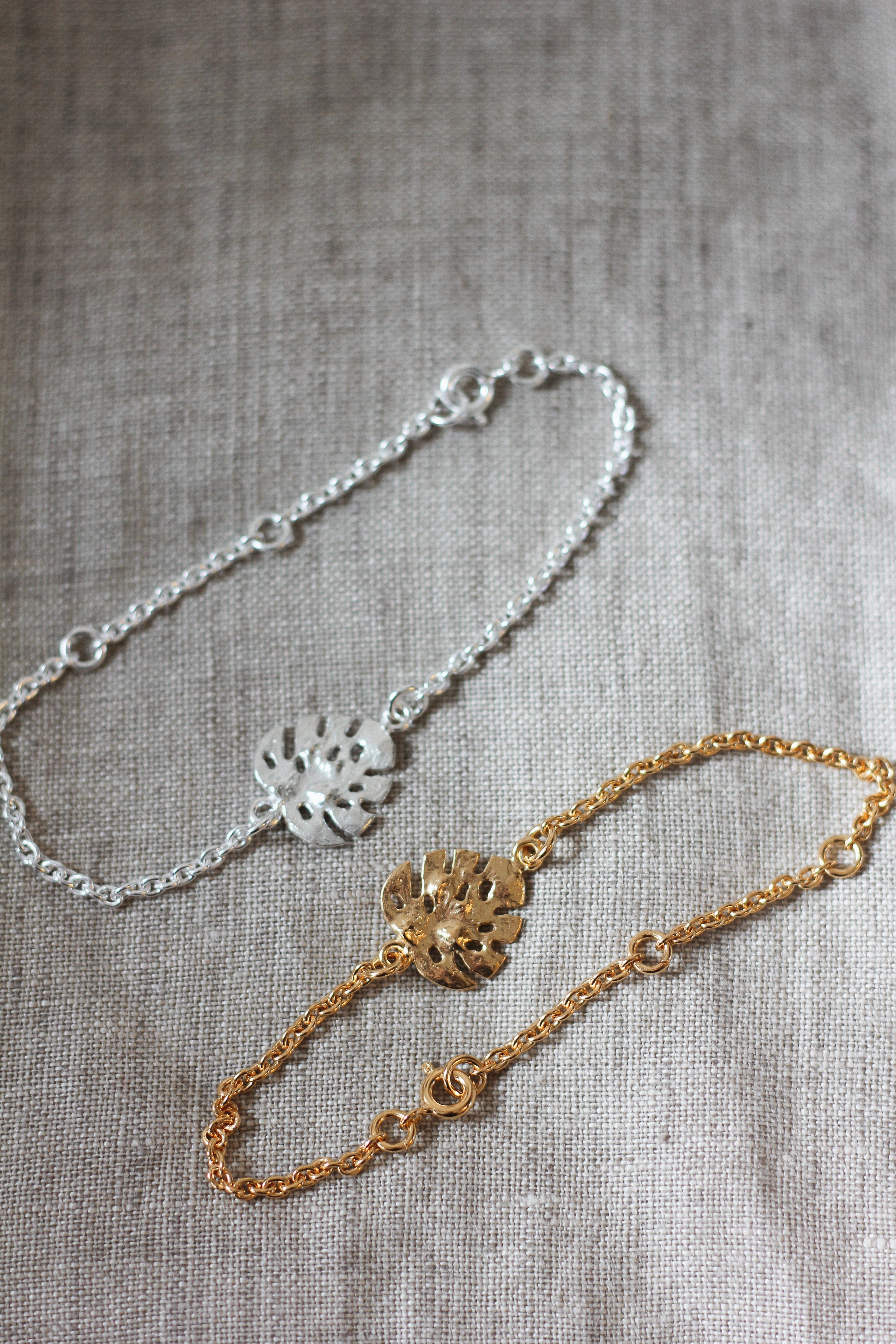 Monstera bracelet