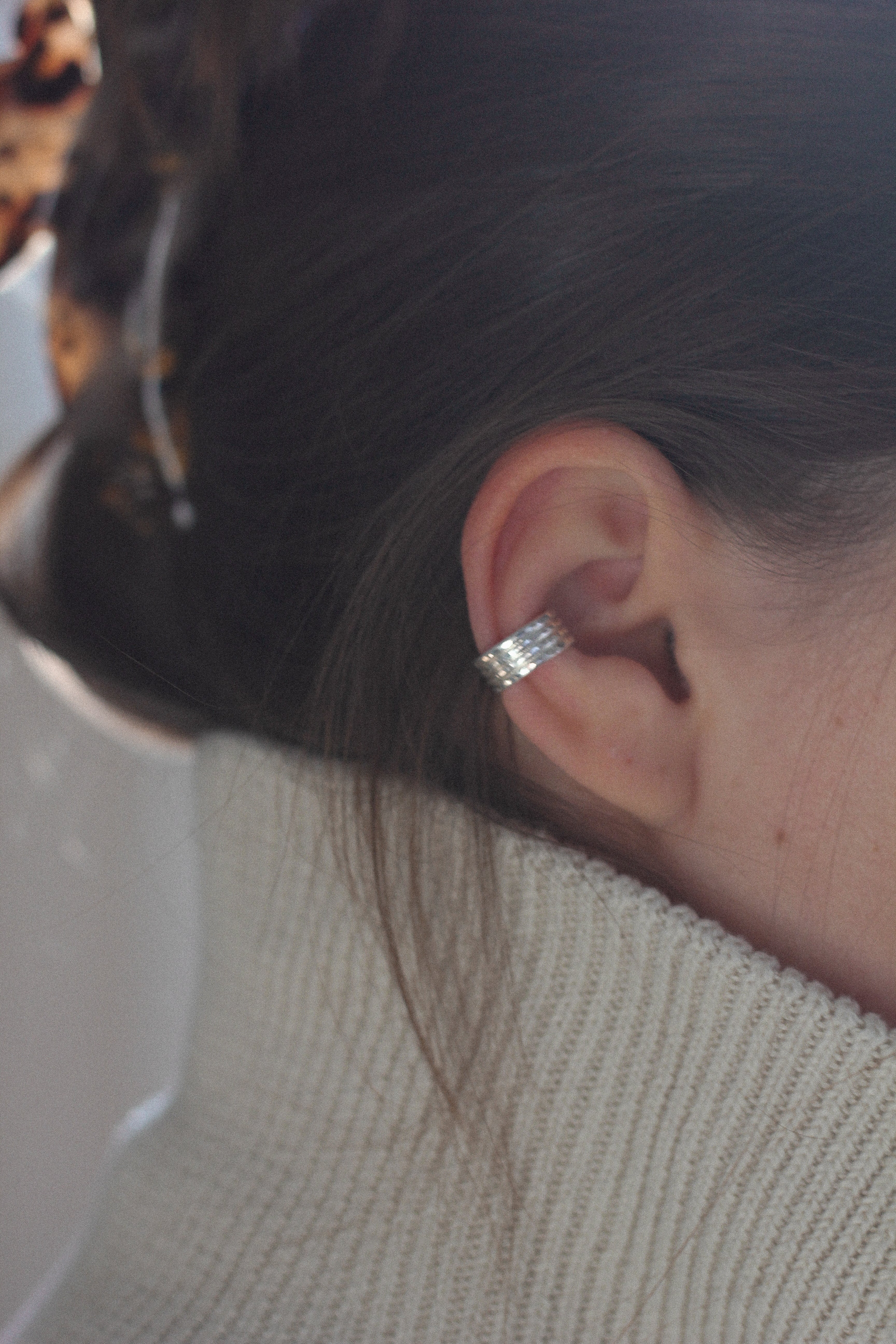 Twig earcuff thick