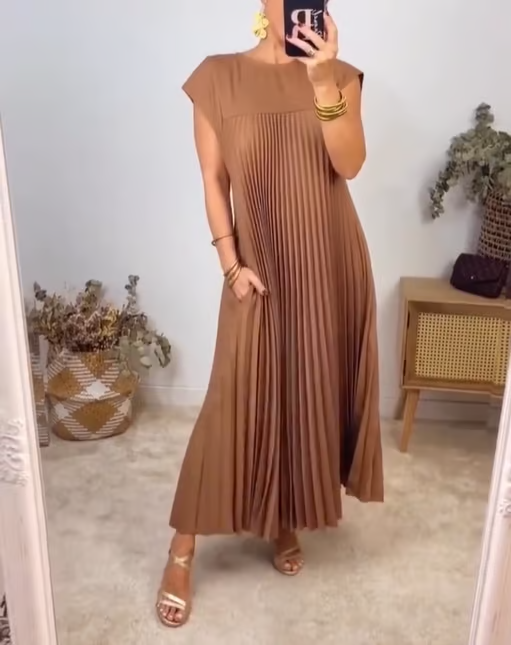 Alvgunn | Elegant And Comfortable Dress