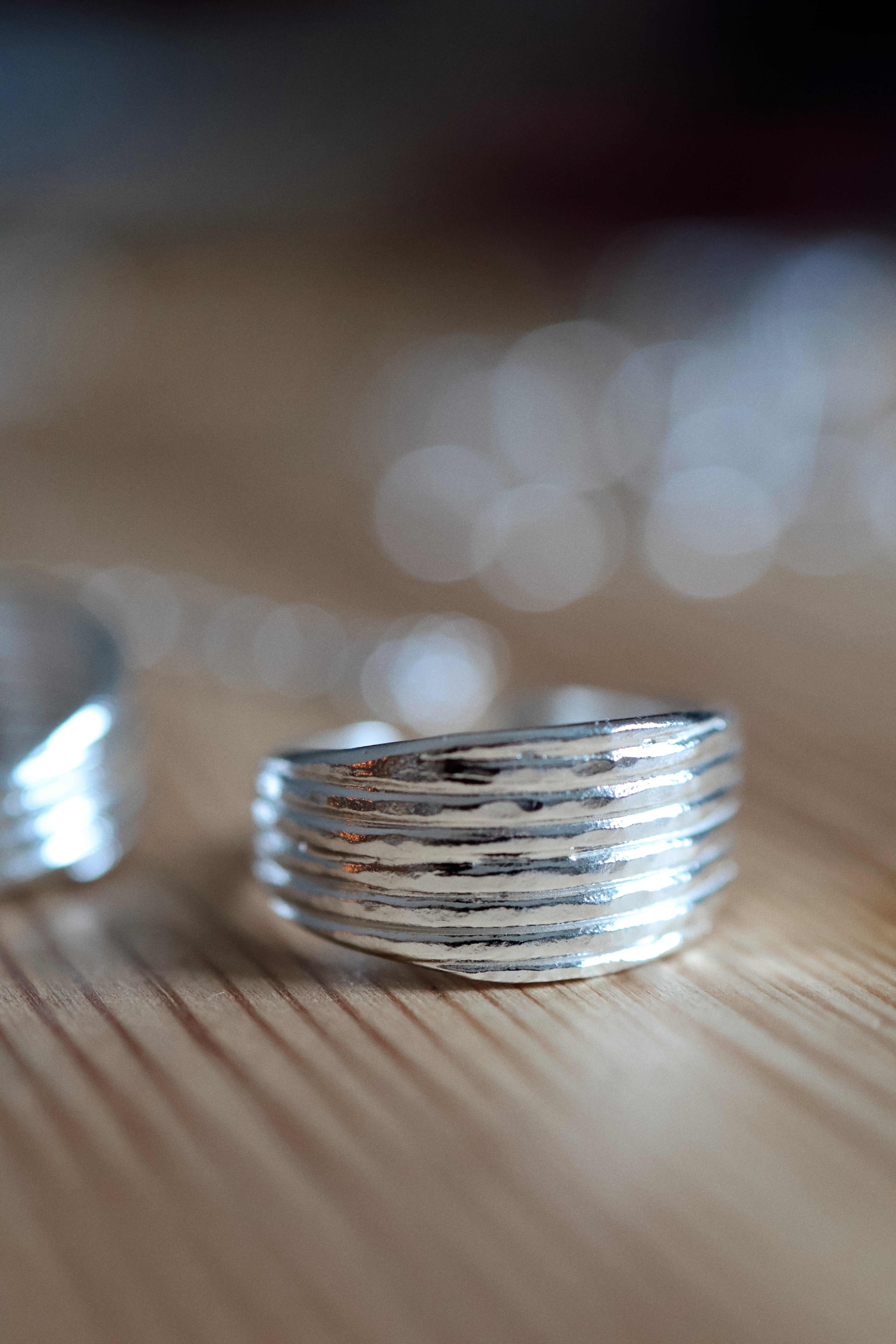 Twig ring wide